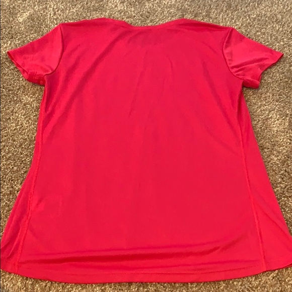 Nike dry fit exercise shirt - Picture 2 of 4